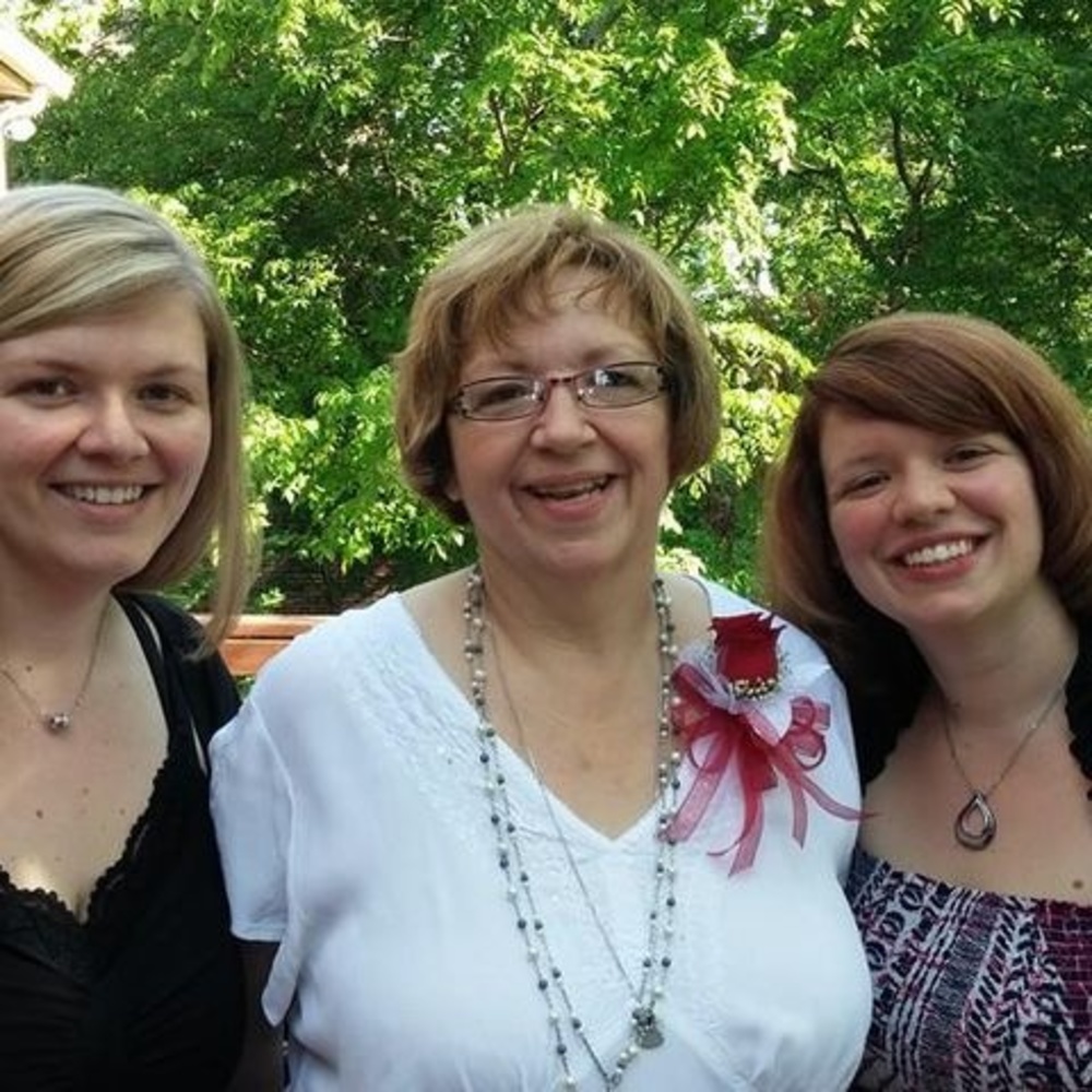 Meet your Posher, Elizabeth